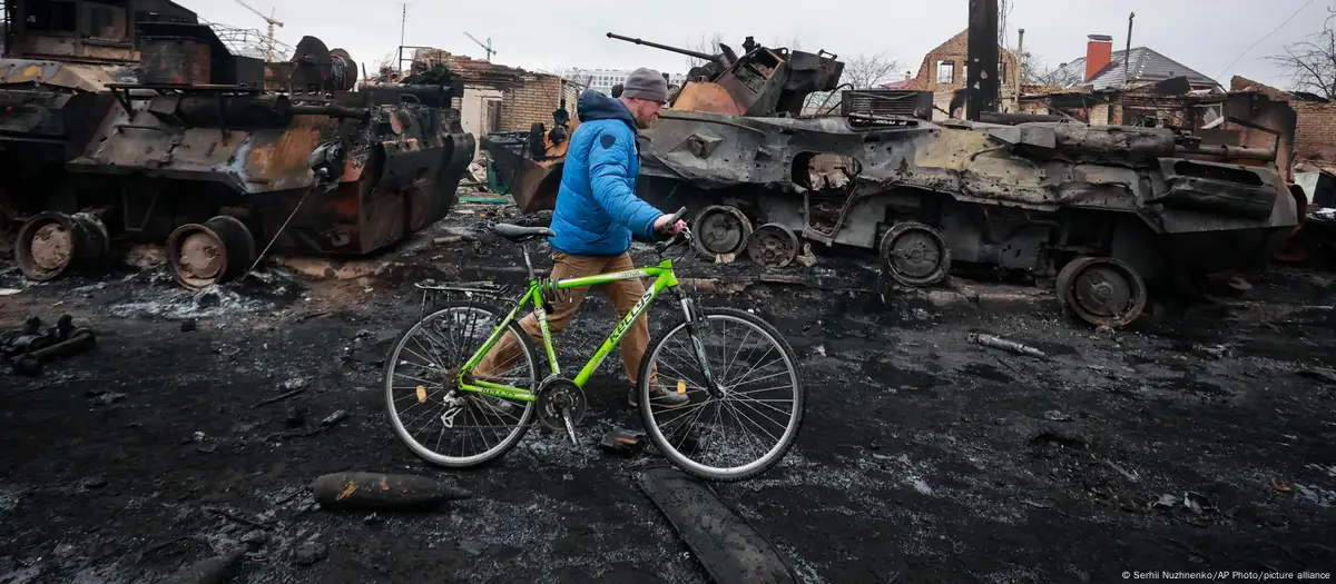 Ukraine ceasefire: What do Russia, US, EU want?