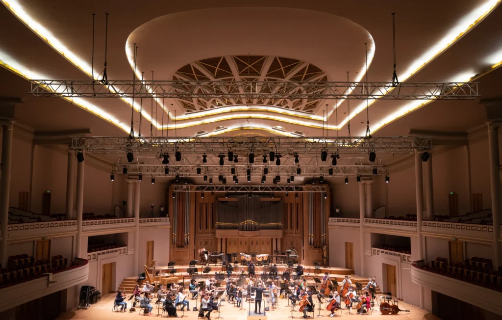 Bozar’s 2025–2026 music season embraces complexity through sound and vision