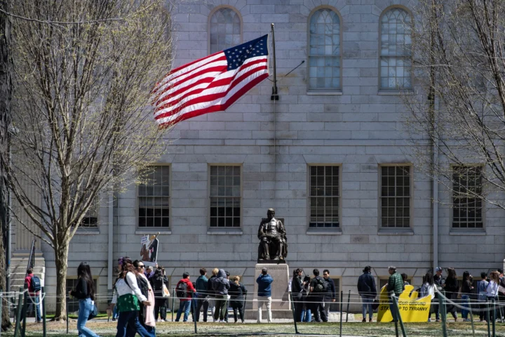 Future unclear for KU Leuven students at Harvard after US revokes international enrolment