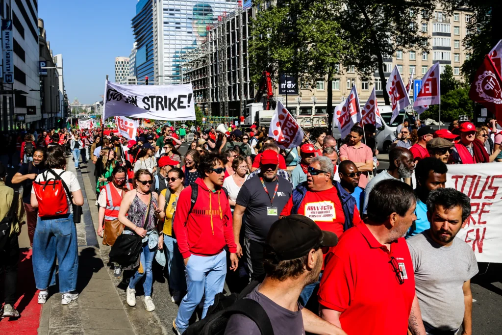 NGO workers mobilise ahead of largest-ever demo in protest of Arizona Coalition cuts