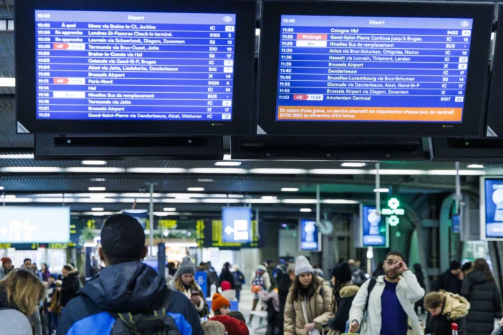 National strike to disrupt public transport on Tuesday