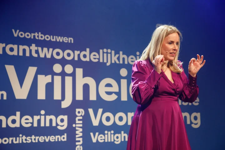 Poll confirms deep crisis for Flemish liberals