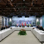 Ukrainian and Russian officials begin first direct peace talks in three years