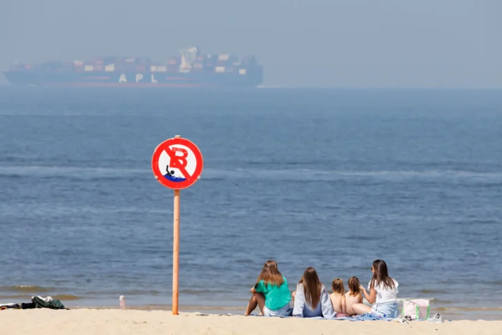 Belgium lagging behind in bathing water quality, EEA study shows