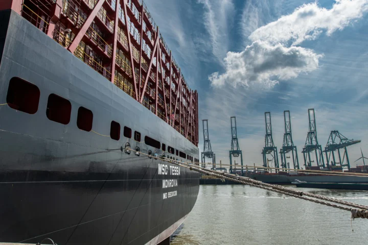 Flemish authorities inspect controversial container bound for Israeli defence firm