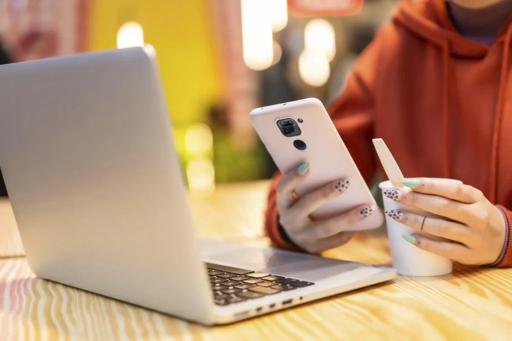 Flemish youth better at recognising fake news, but increasingly distrustful overall