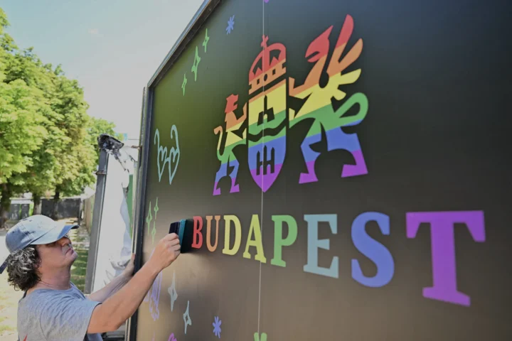 Foreign minister Prévot supports Budapest Pride but calls on participants to be vigilant