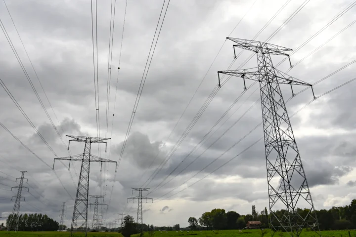 Grid operator sees faster-than-expected industrial electrification in Flanders