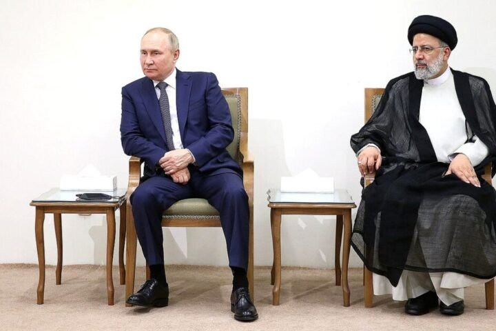 Iran and Russia Defense Ministers Discuss Joint Opposition to US and Israel