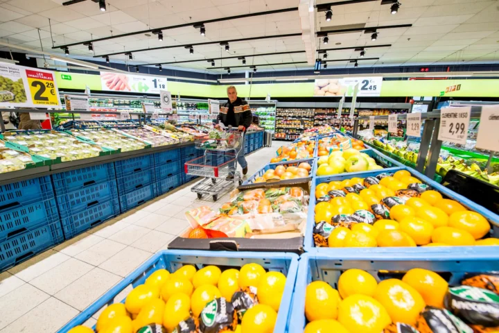 National food study: too much alcohol, too little fruit and veg