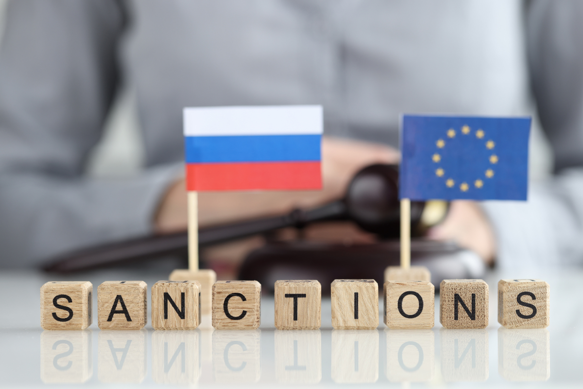 Russia After the USSR: Three Decades of War, Sanctions, and Decline