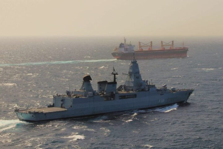 Russian warship openly escorts sanctioned tankers through English Channel