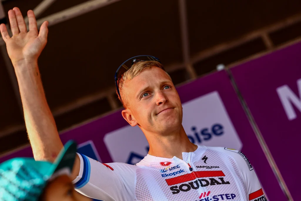 Tim Merlier claims opening stage of Baloise Belgium Tour for second consecutive year