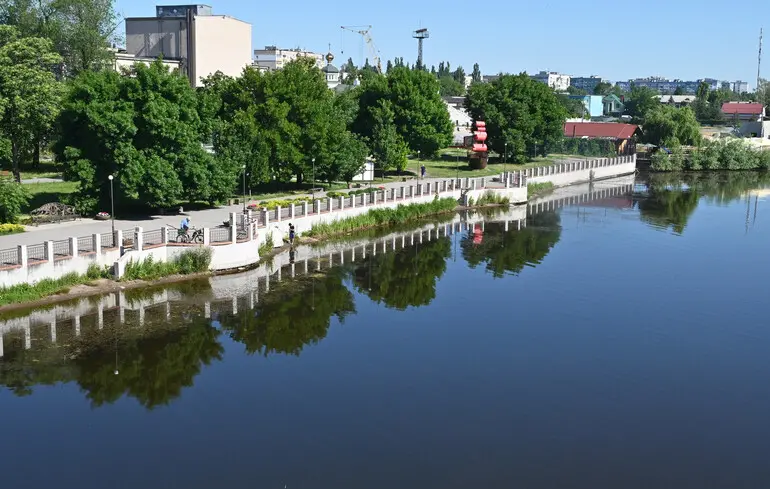 At least three killed in ballistic strike on Samara
