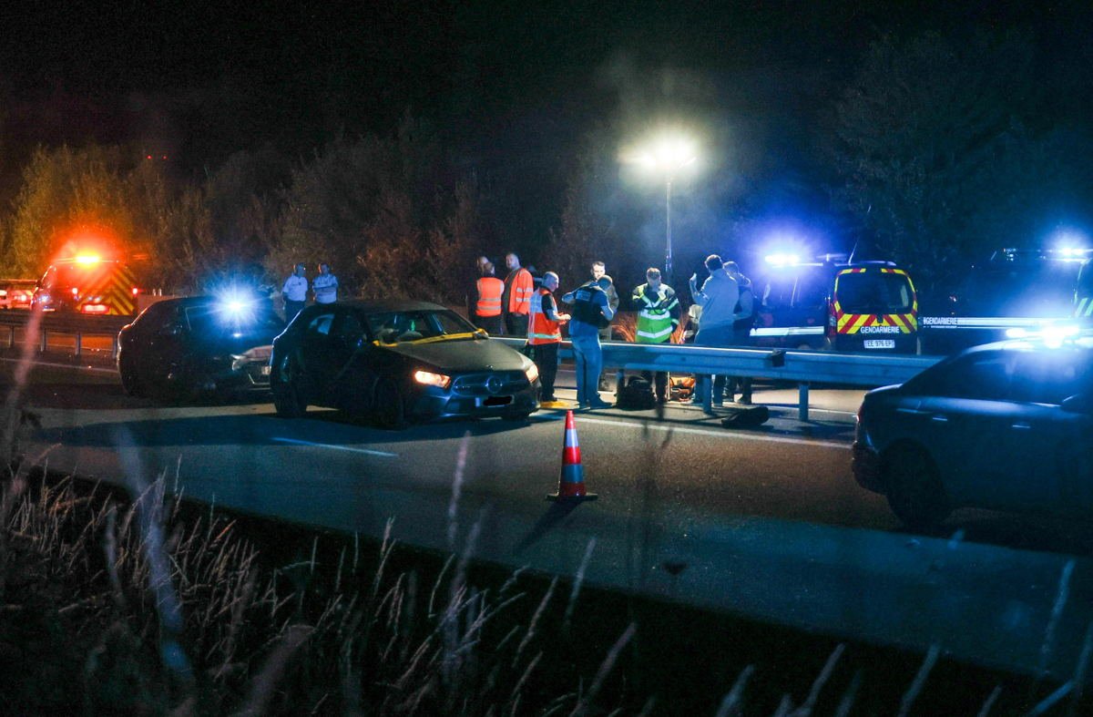 Belgian police officer dies in pursuit on French road as Brussels ranks high for international meetings