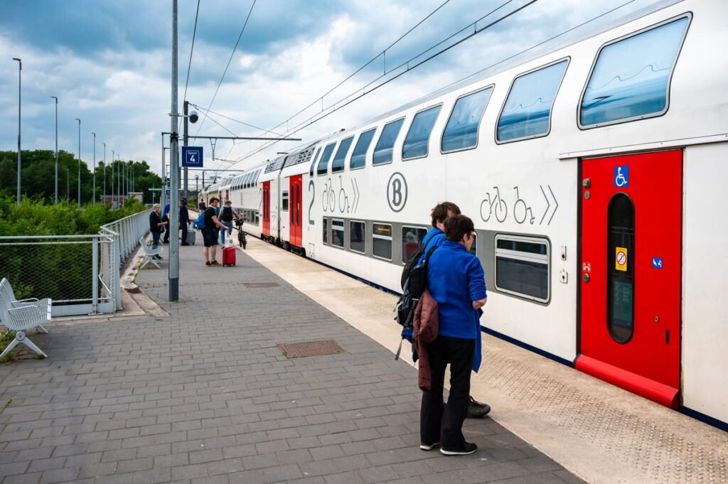Belgian railway board delays decision on billion-euro train contract with Spanish firm