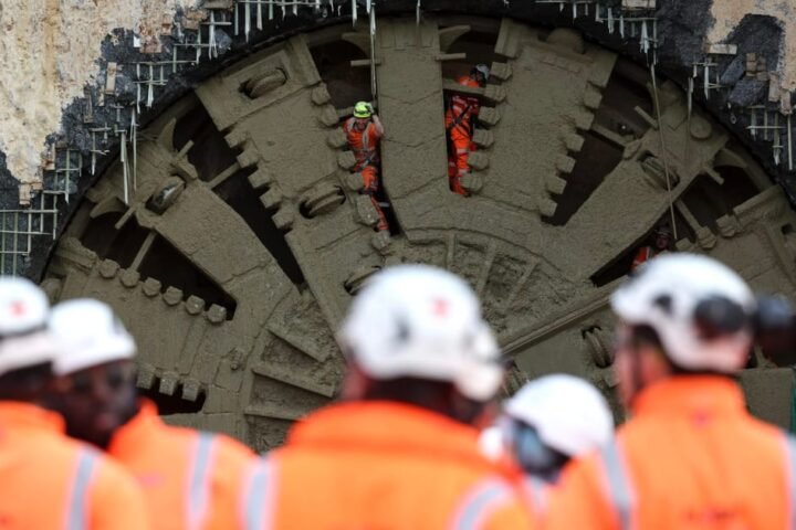 UK government criticizes £125 million 'bat tunnel' as 'ludicrous'