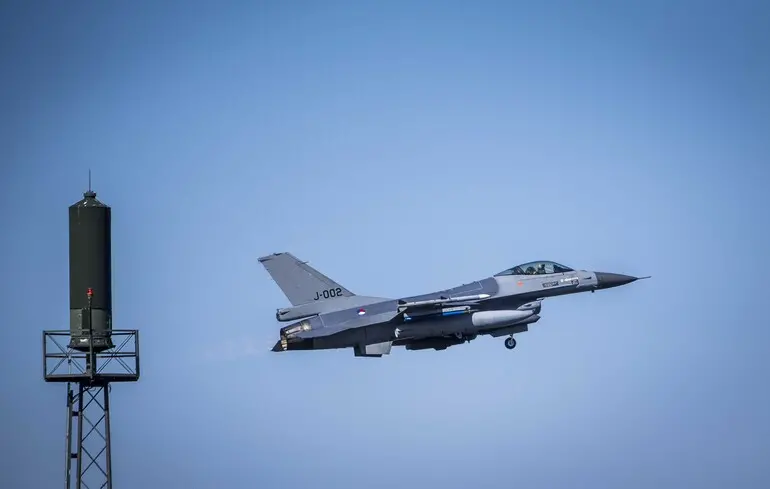 Ukrainian president orders investigation into F-16 pilot Maxim Ustyemenko's death