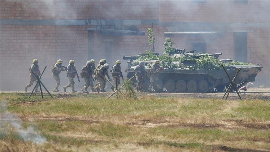Belarus and Russia reconsider military drills near EU borders amid rising tensions