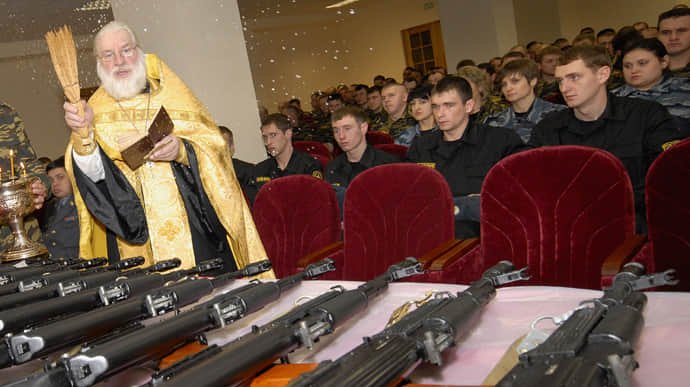 Russian Orthodox Church backs legal benefits for war partners, endorses de facto unions