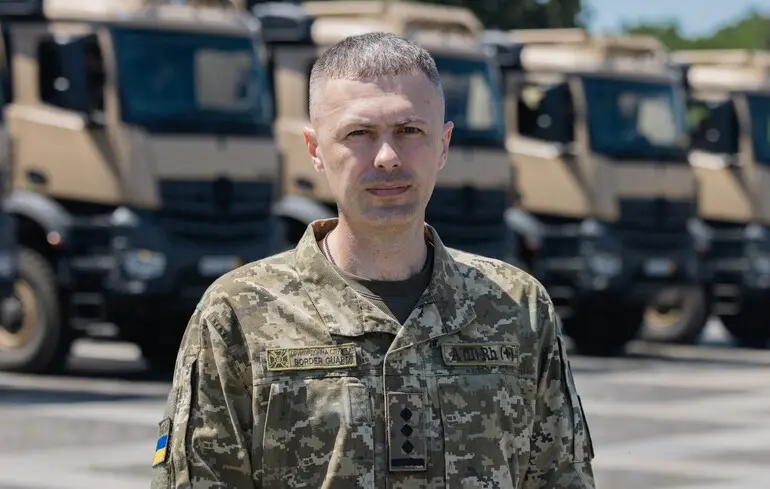 Border guards comment on Russians installing tricolor flag in Chernihiv region