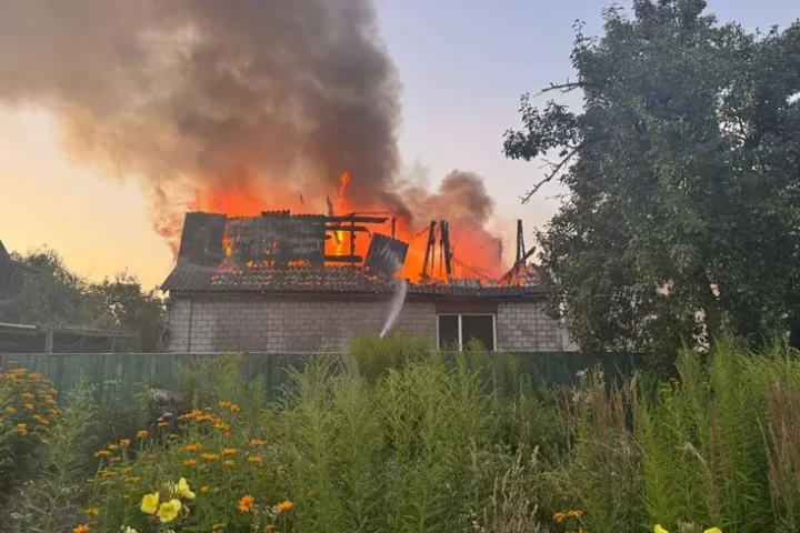 Casualties reported in Kyiv region following massive attack: aftermath photos