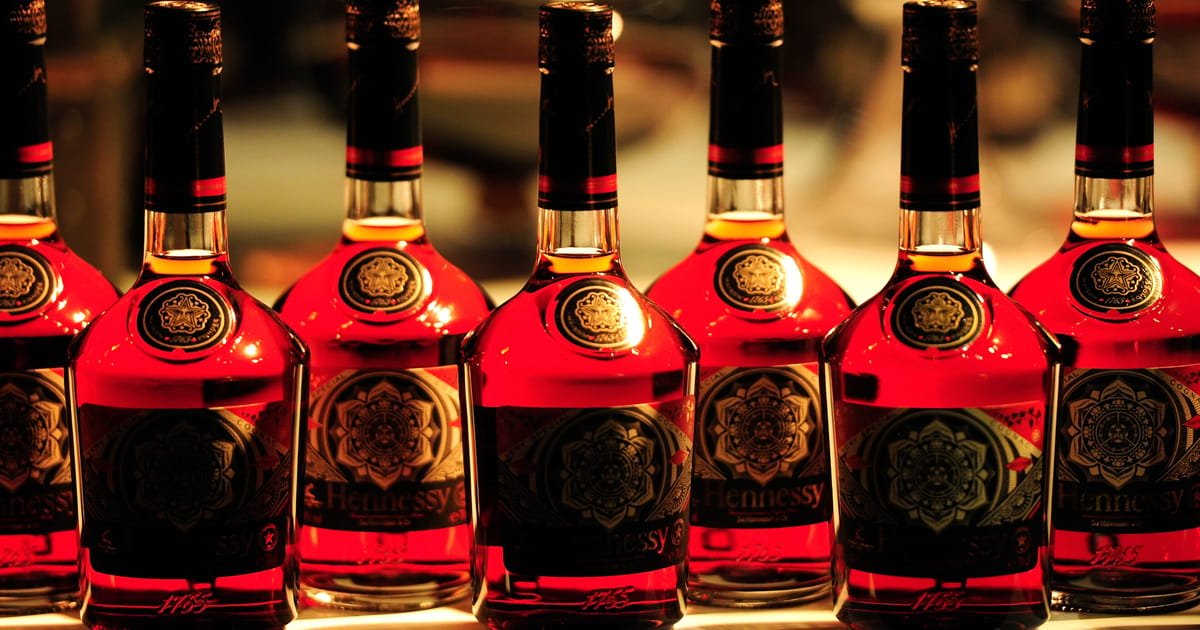 China avoids tariffs on major EU cognac producers amid trade tensions