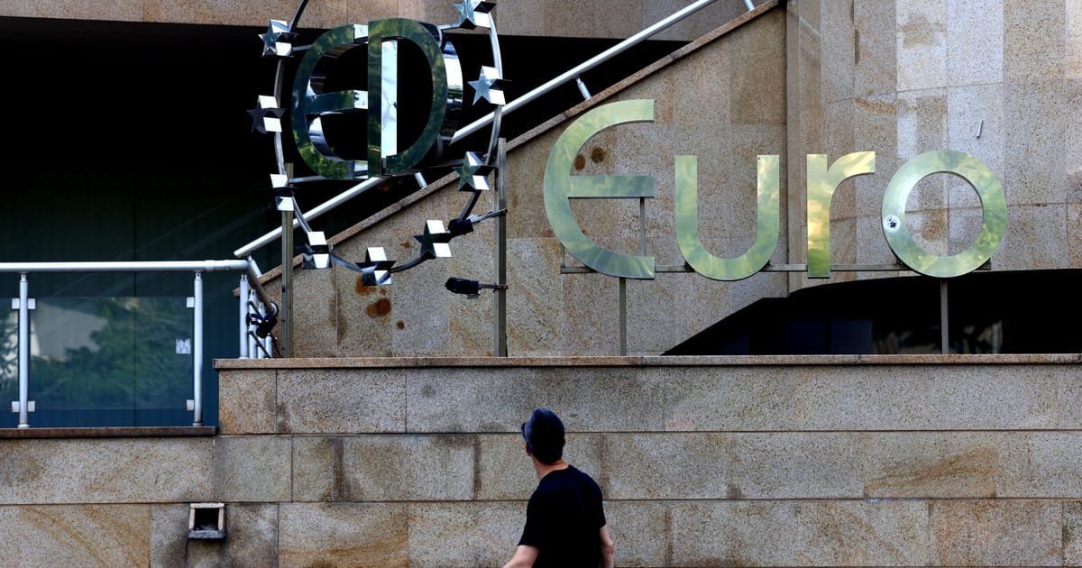 Eurozone achieves modest growth amid ongoing trade tensions