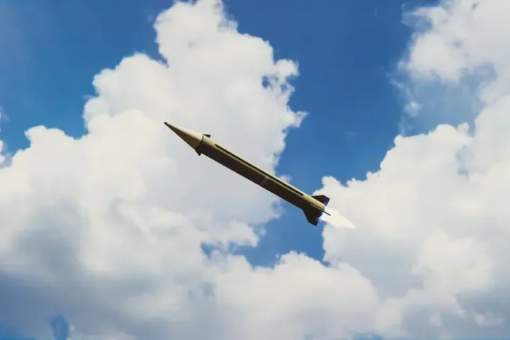Explosions heard in Mykolaiv as drones attack and rockets threaten the region