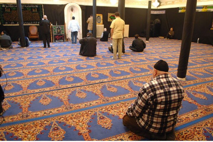 Flemish government recognizes 26 faith communities and rejects 32 applications
