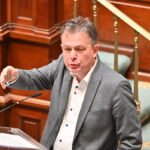 Opposition and trade unions criticize government reforms while employers show support