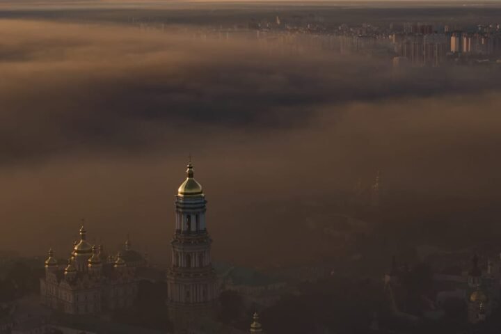 Russia launches extensive aerial assault on Ukraine following recent Trump-Putin conversation