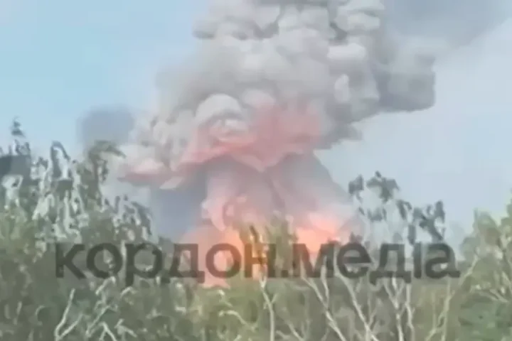 Russians terrorize Shostka using dozens of drones and guided bombs