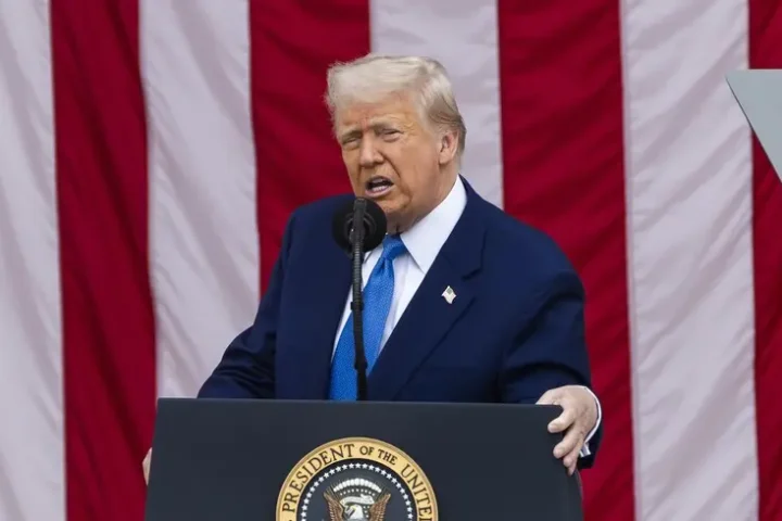 Trump considers new funding for Ukraine
