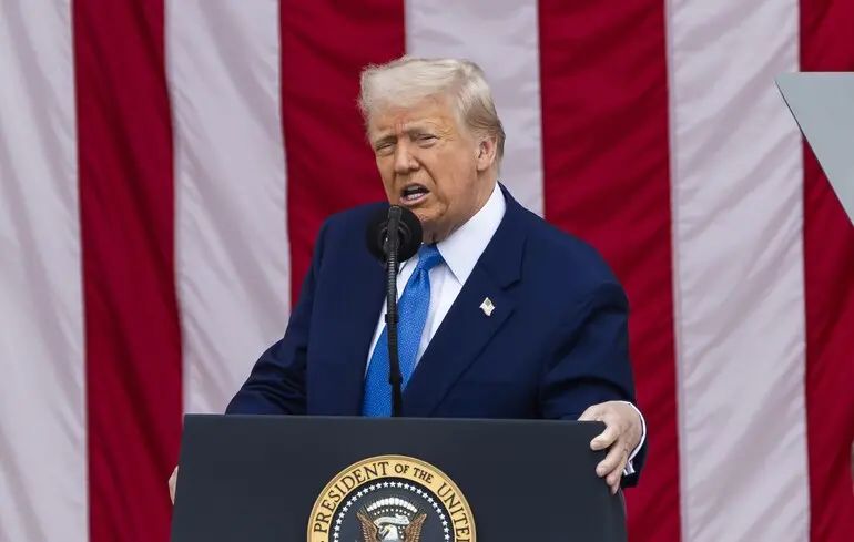 Trump considers new funding for Ukraine