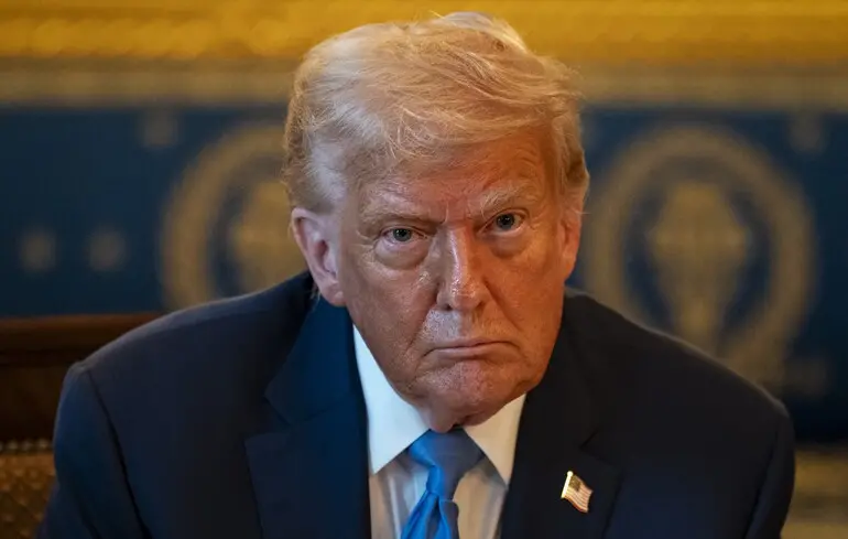 Trump on Putin: "He speaks well, then bombs people at night"