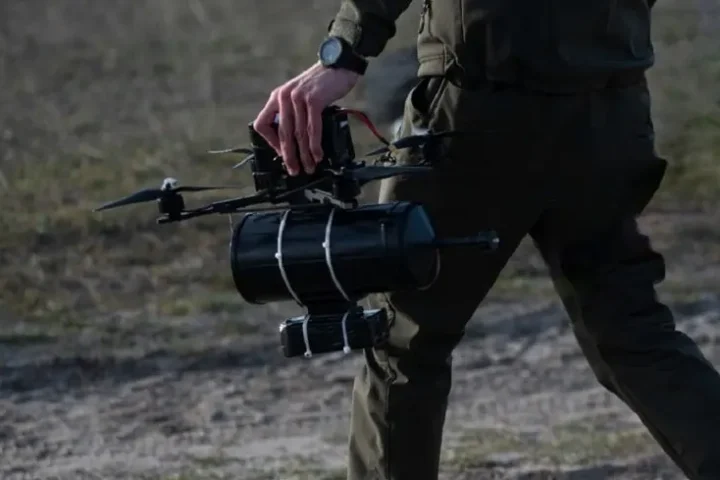 Ukrainian forces have an advantage in tactical drones, but fiber optics could change the game, analyst says