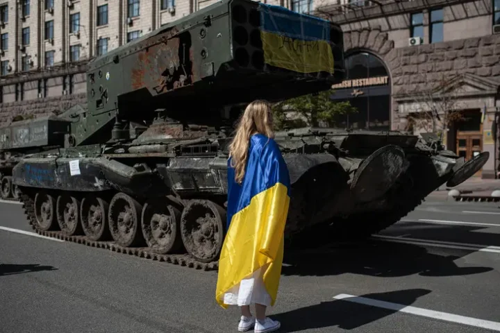 69% of Ukrainians support ending the war through negotiations, reflecting a shift from optimism to realism