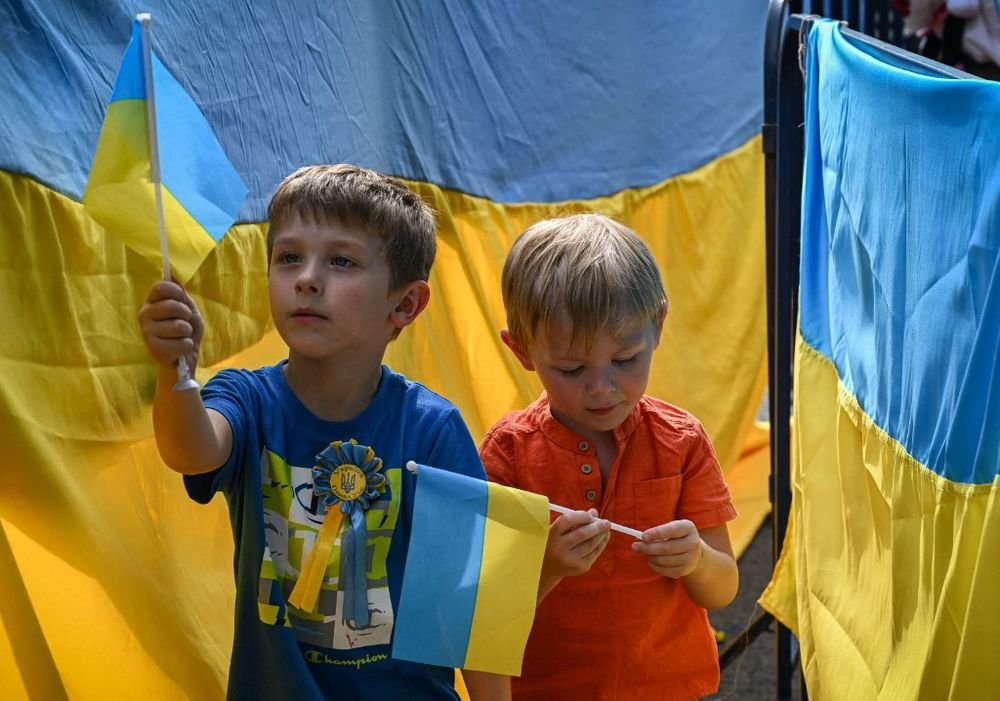 LNR publishes database of Ukrainian children for adoption amid war