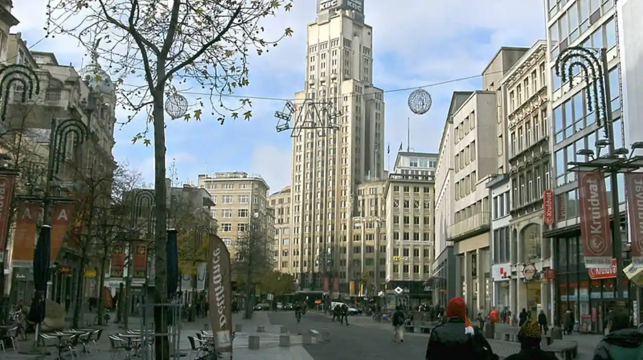 Antwerp traffic congestion intensifies as authorities recommend northern routes