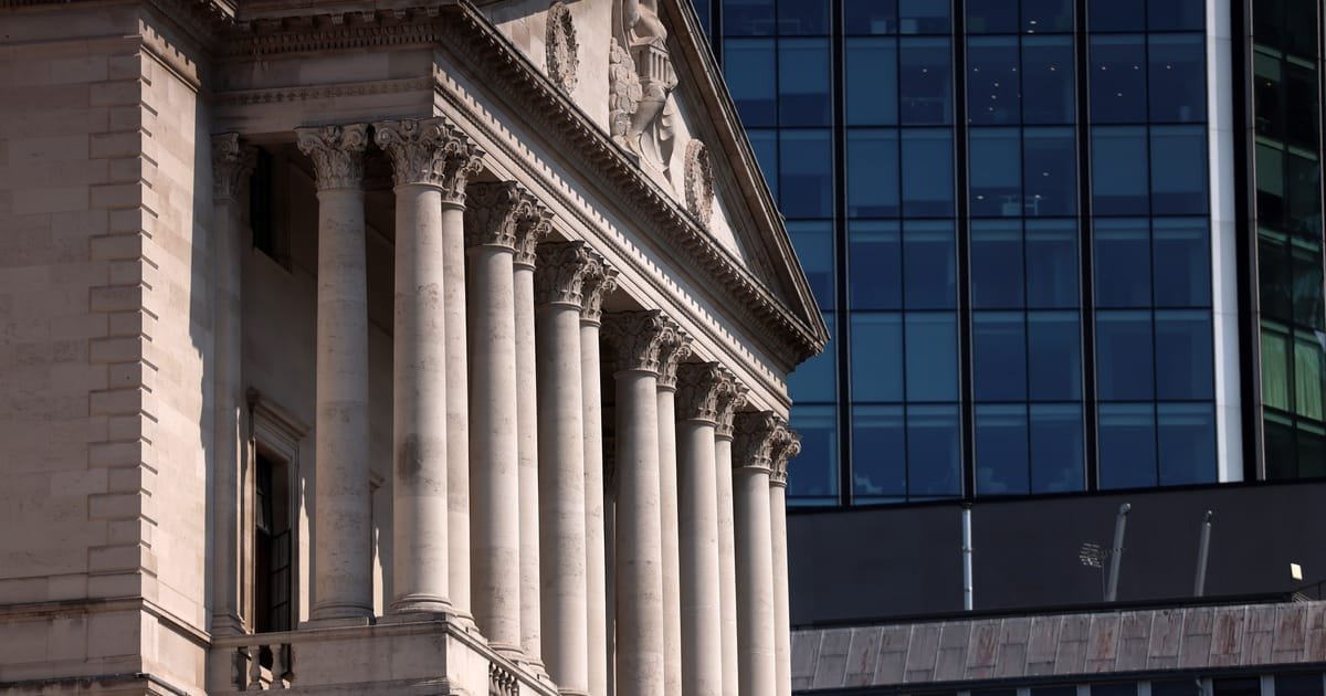 Bank of England lowers interest rates to mitigate economic slowdown risks