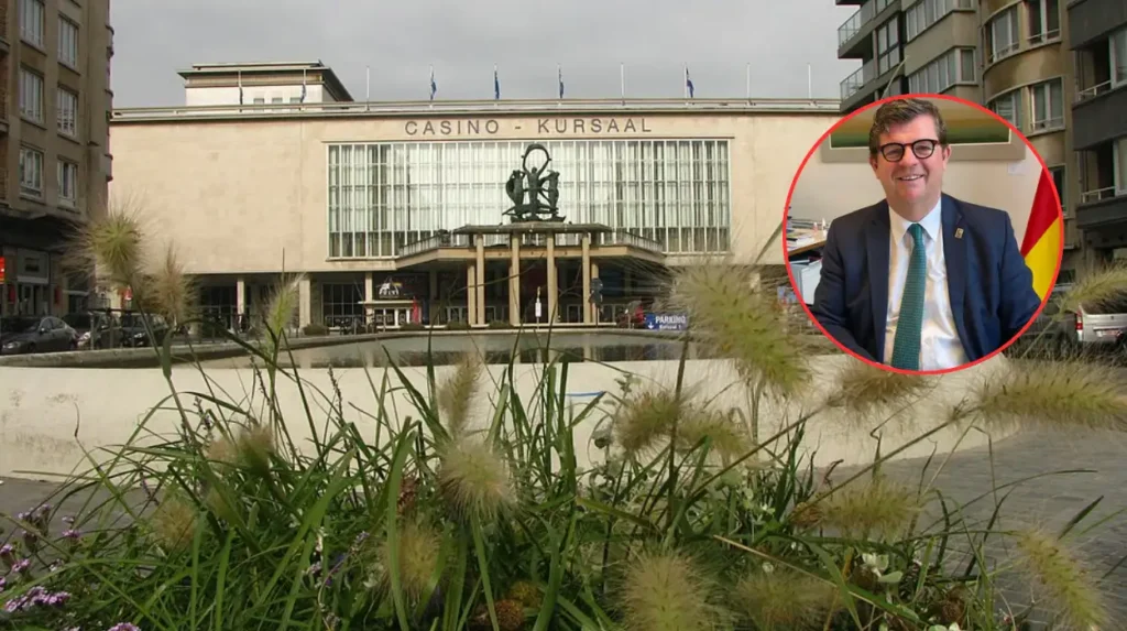 Bart Tommelein receives honorary mayor title in Ostend for his public service