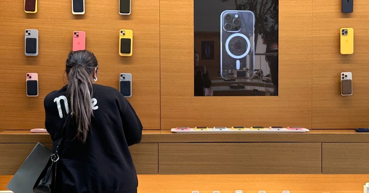 Britain abandons request for Apple user data access amid tech negotiations with the US
