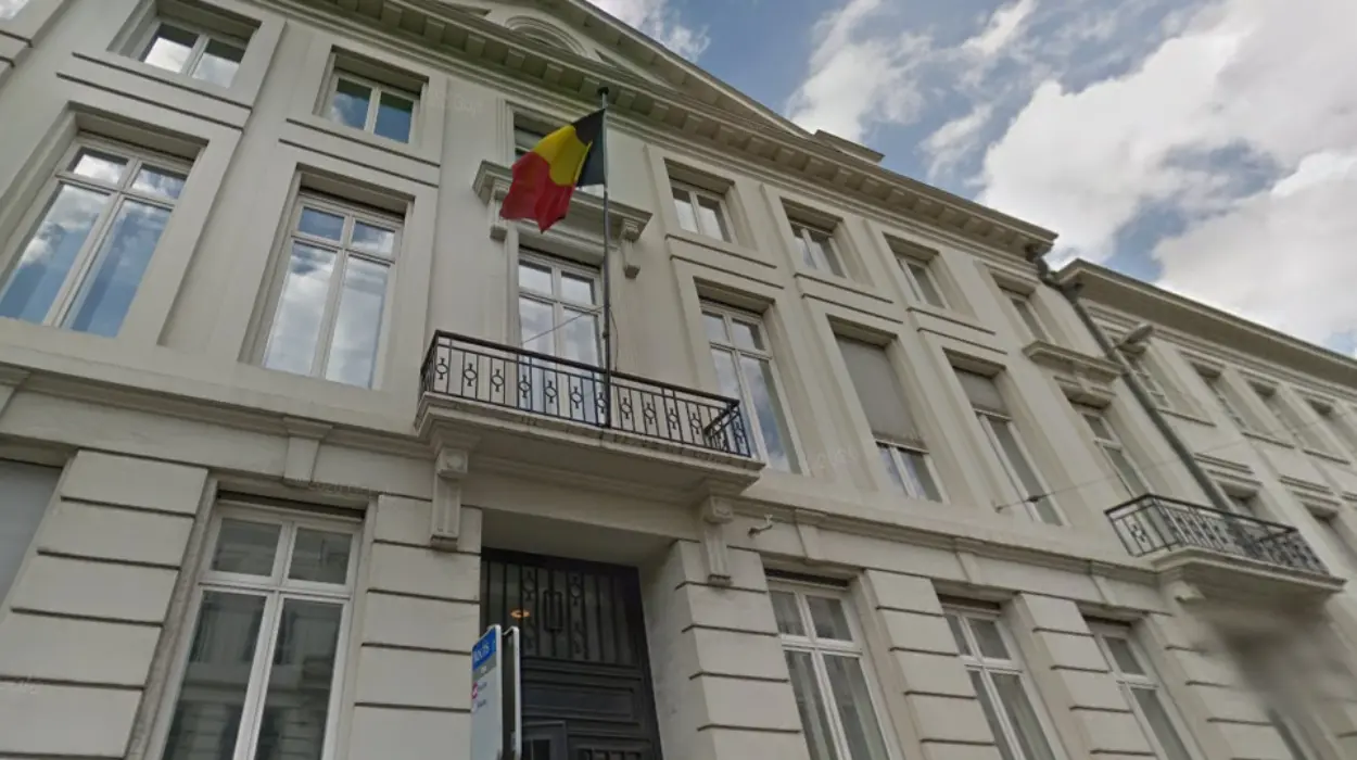 Brussels students can renew STIB Pass for €12 annually without school certificate