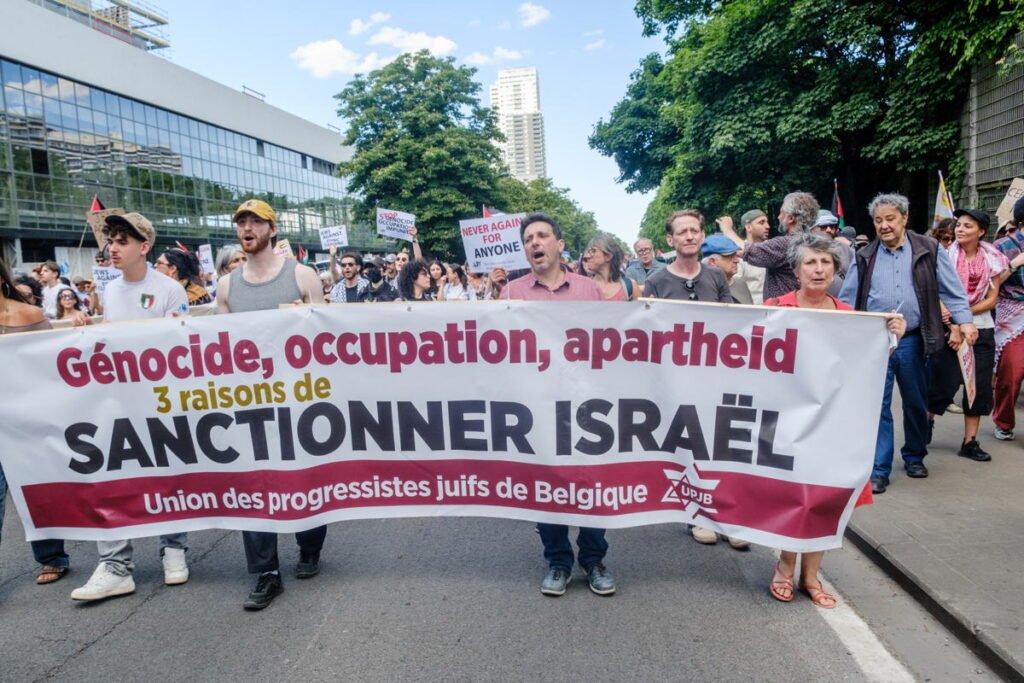 Calls increase to withdraw Flemish trade support for Israeli ventures as Belgium halts asylum seeker protection
