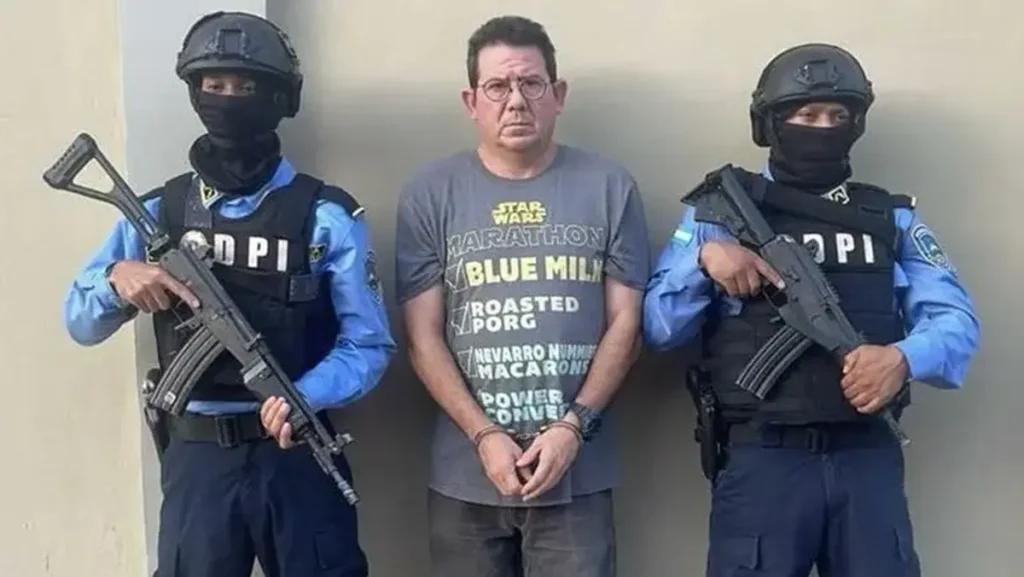 Charges filed against three men in Honduras for alleged plot to assassinate Zelaya and unseat Castro