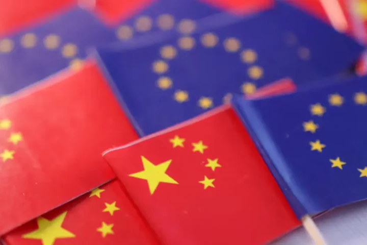 China imposes sanctions on EU banks in response to European measures against Russia
