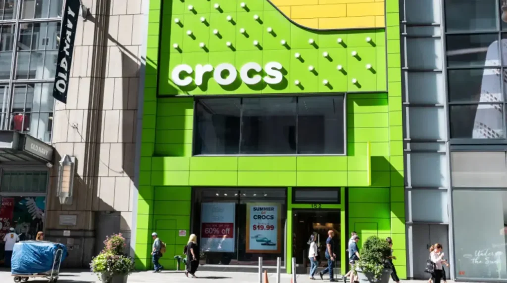 Crocs remains neutral on political ties to Israel amid growing market presence
