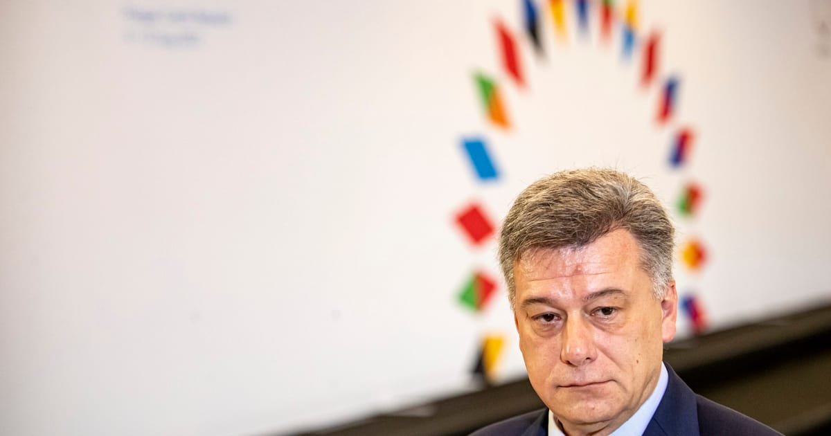 Czech justice ministry should not have accepted gift from drug dealer, audit reveals
