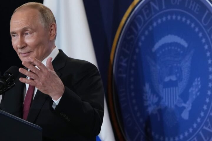 Czech minister rebukes Putin's claims about Ukraine during Trump briefing